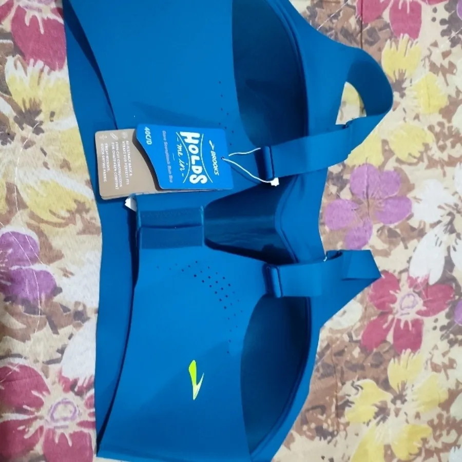 نیمتنه بروکس