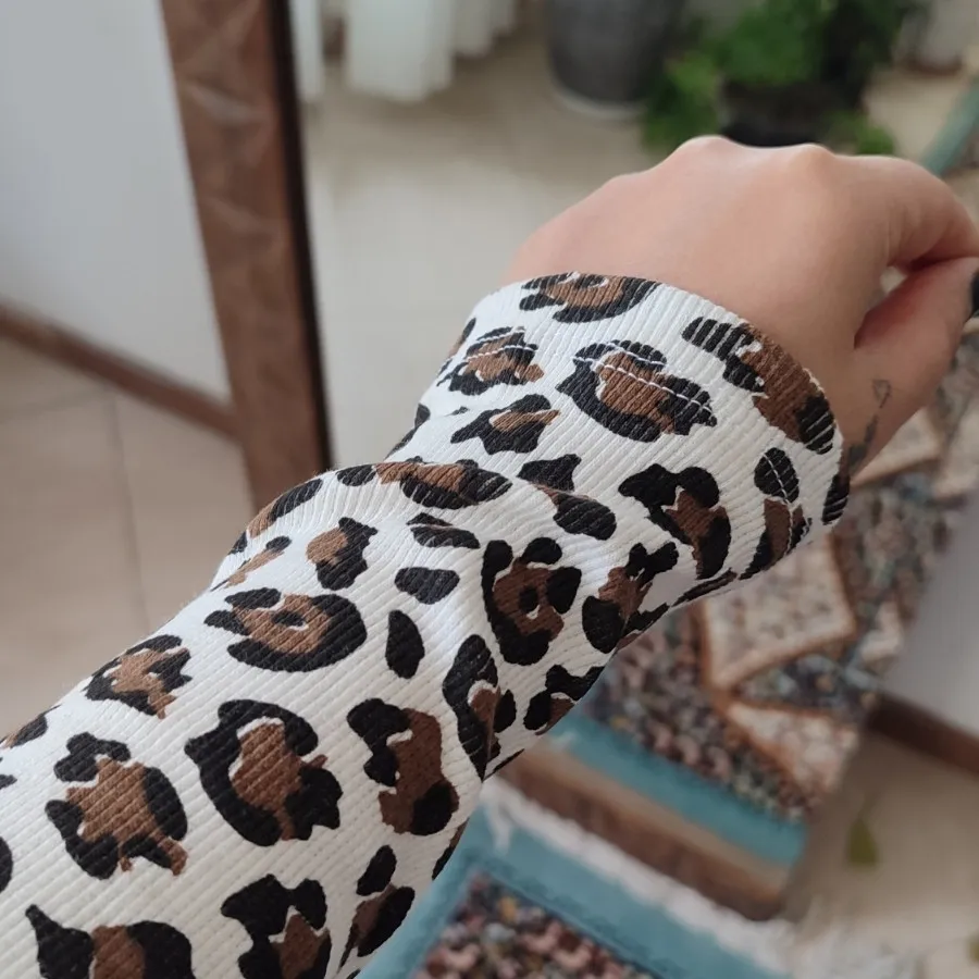 یقه 4 سانت پلنگی