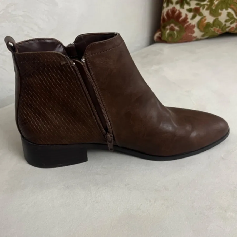 نیم بوت زنانه