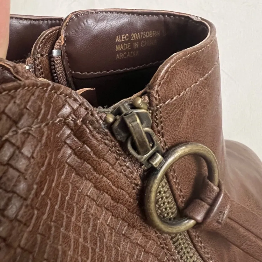 نیم بوت زنانه