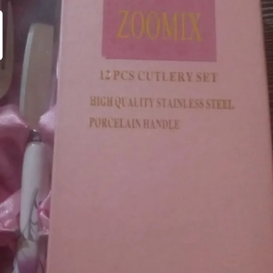 ‌آرد و چنگال میوه خوری نو