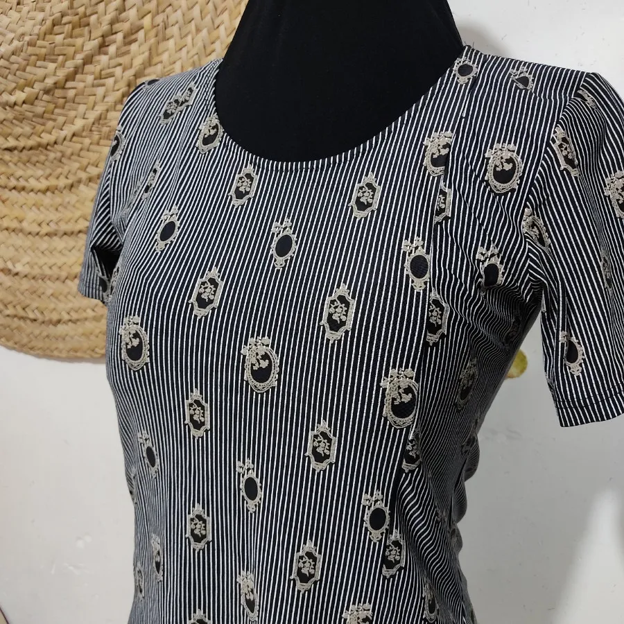 پیراهن زیبا وخارجی