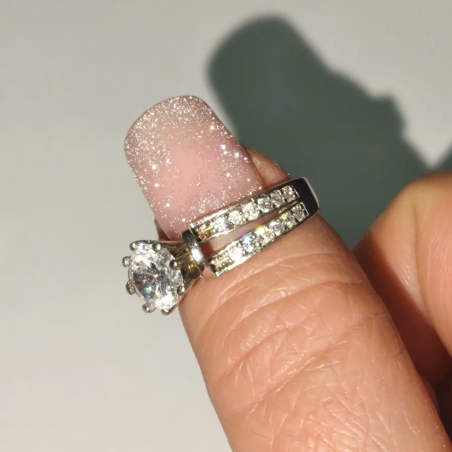 انگشتر نقره