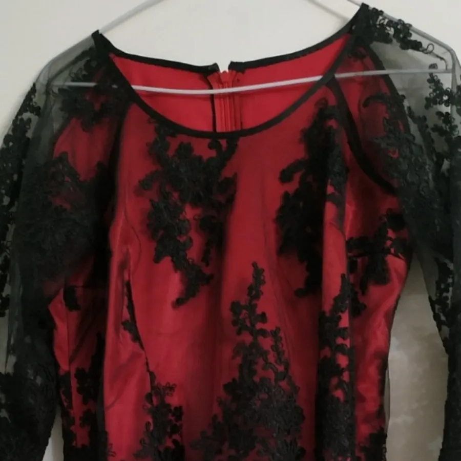 پیراهن مجلسی زنانه