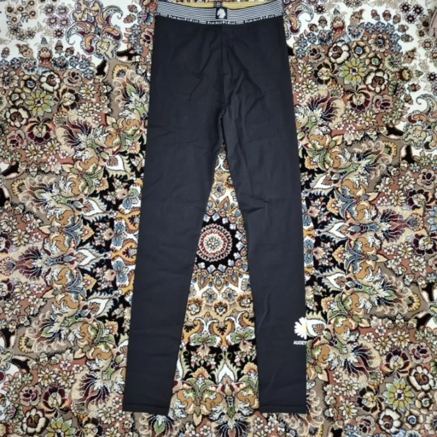 ساپورت دخترانه