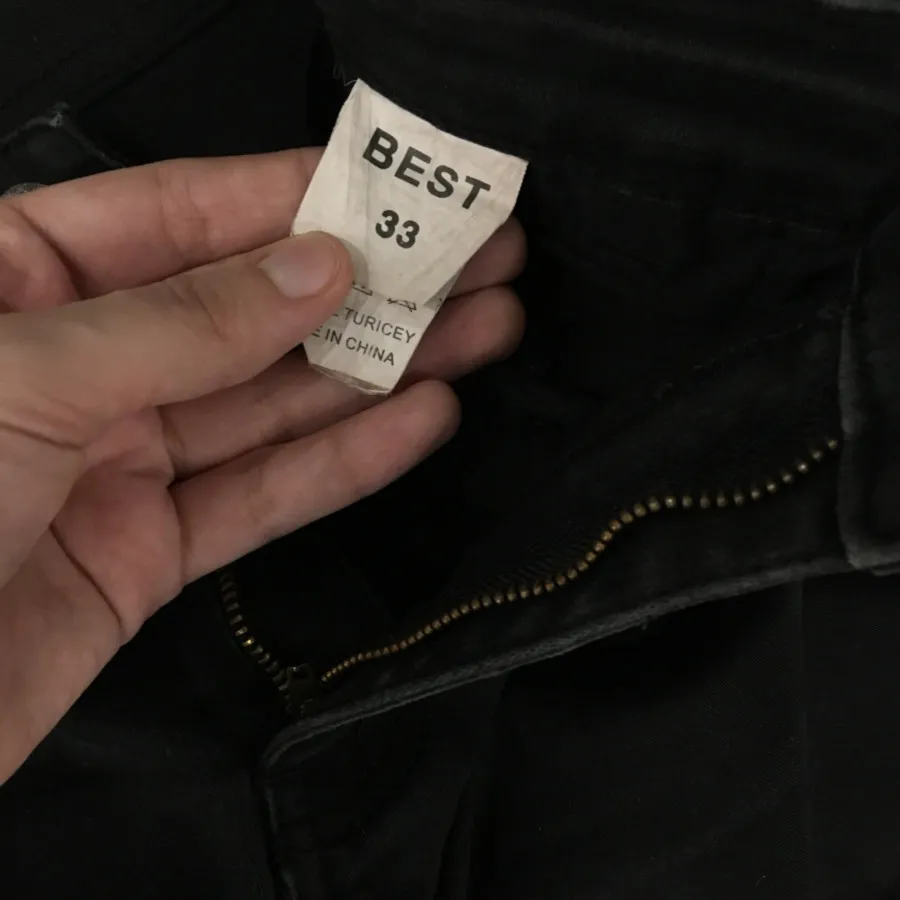 شلوارجین مشکی نیم بگ راست