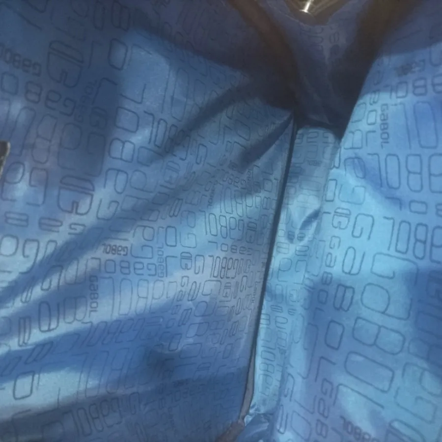 کوله پشتی مدرسه