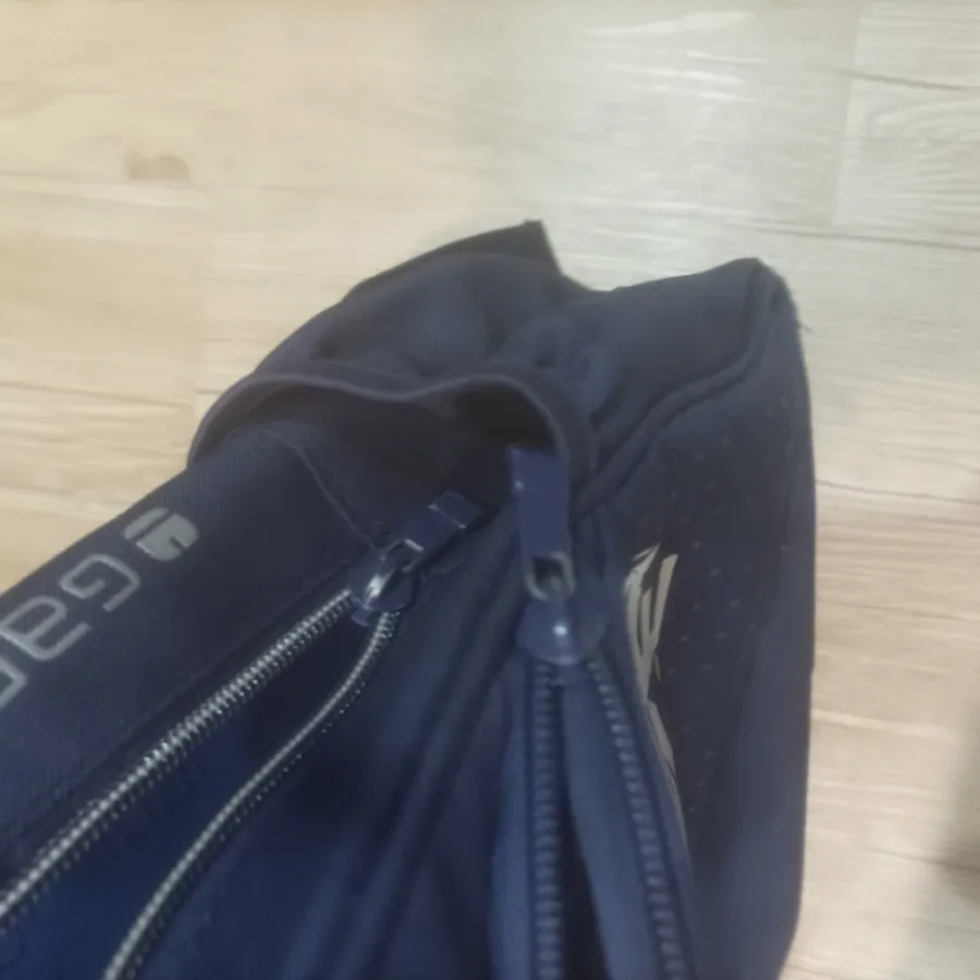 کوله پشتی مدرسه