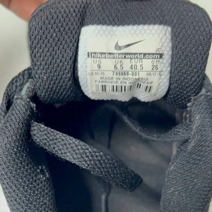 کتونی Nike اصل سایز39