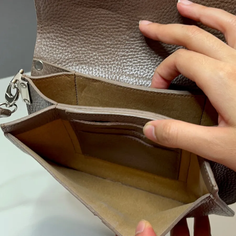 کیف کراس بادی نوین چرم