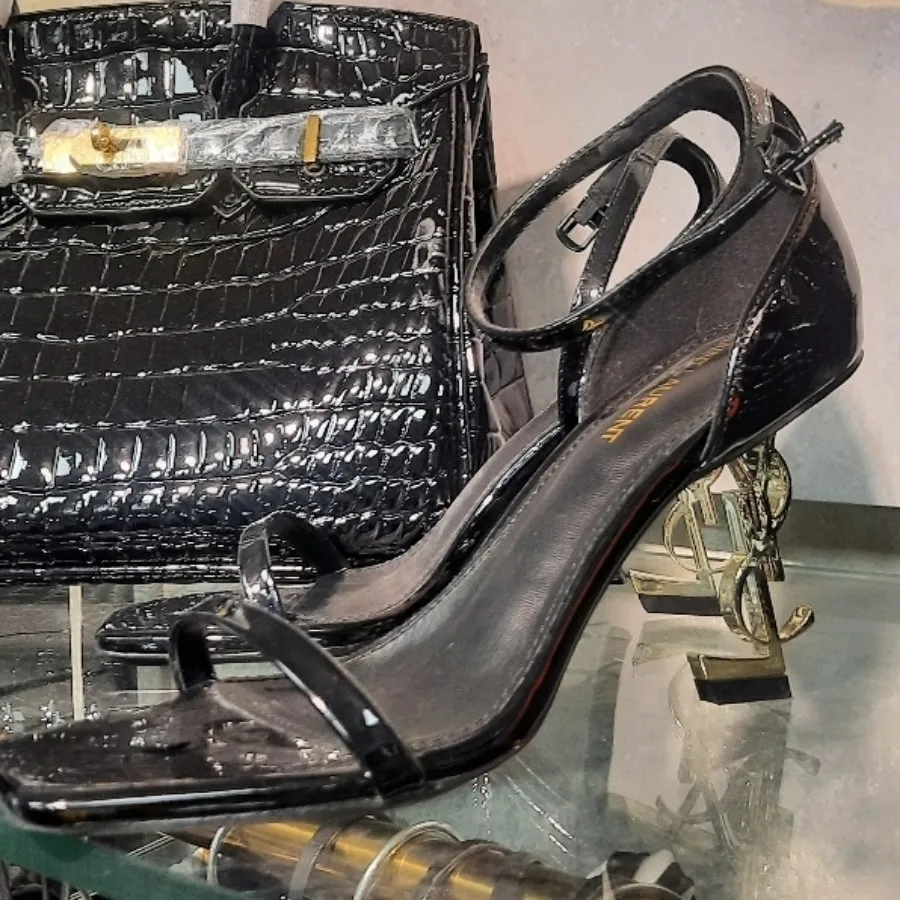 کفش پاشنه بلند YSL