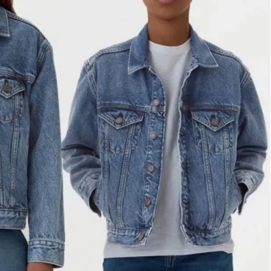 کت جین اسپرت