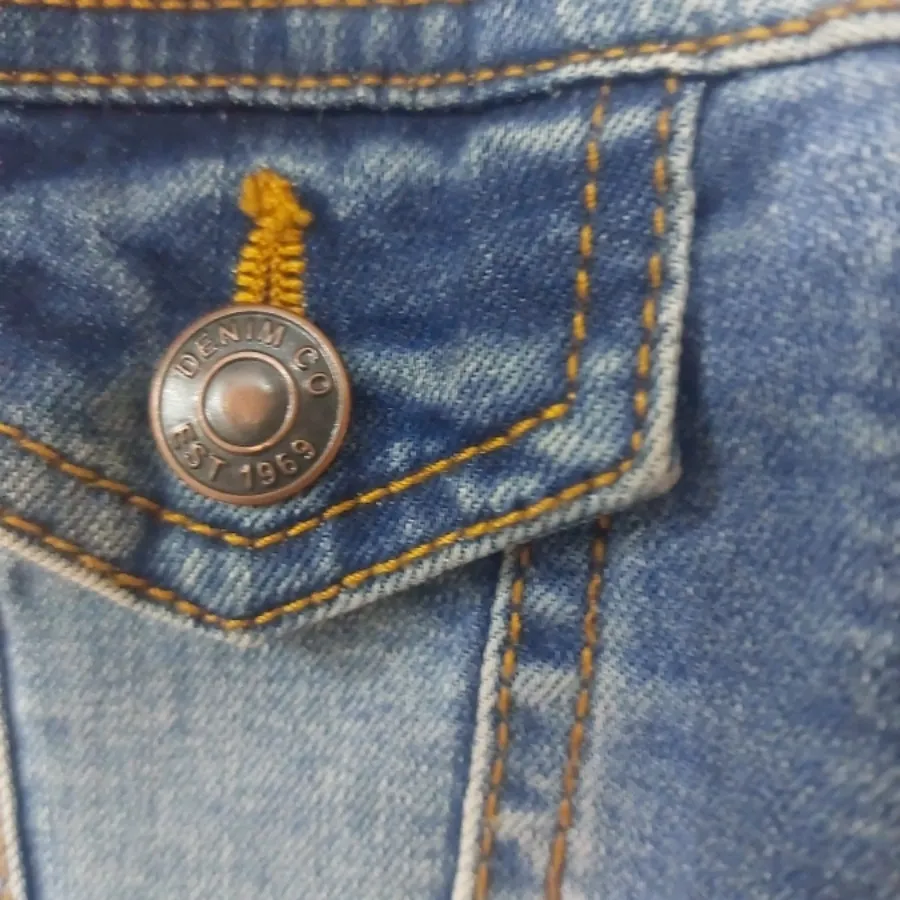 کت جین اسپرت