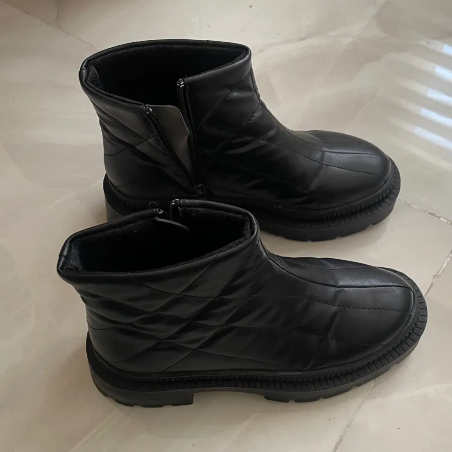 نیم بوت دخترانه