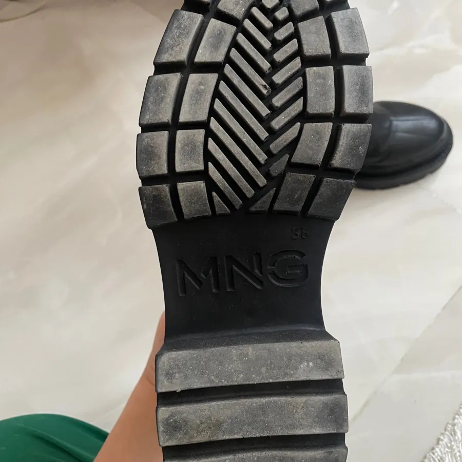 نیم بوت دخترانه