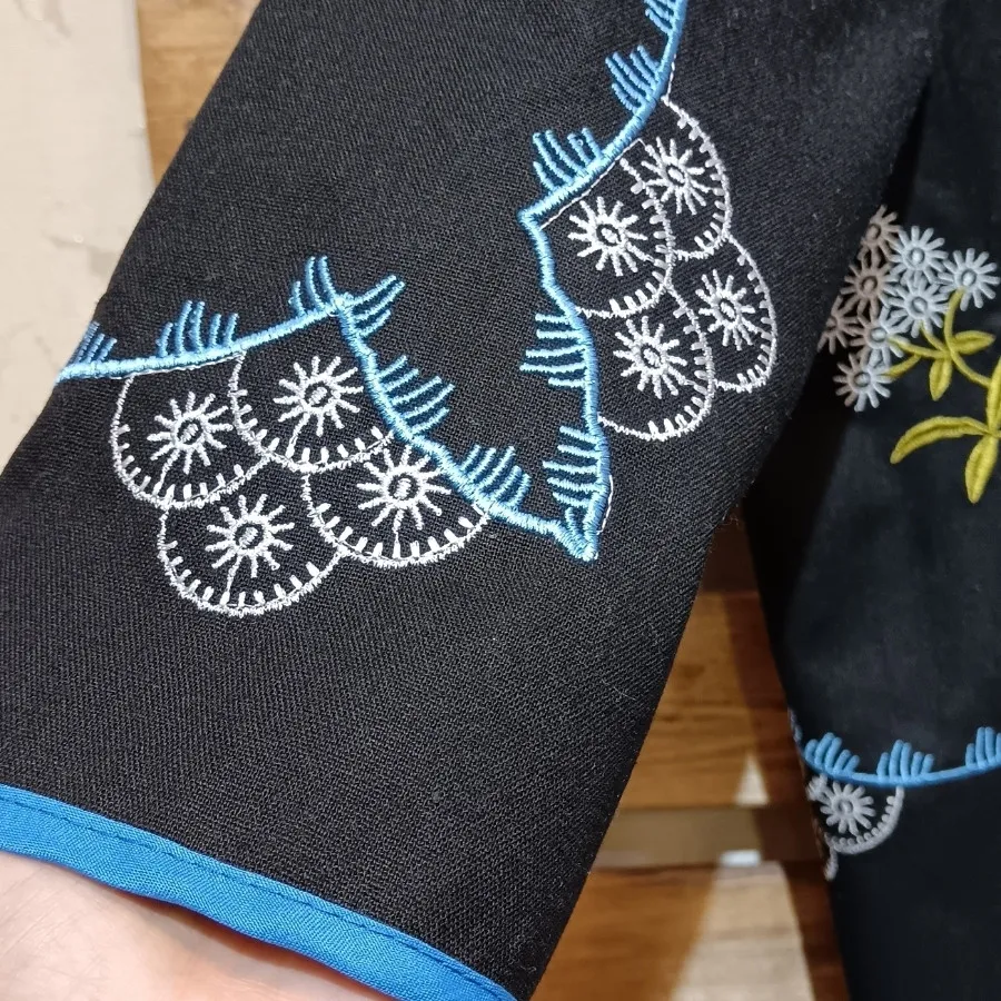 مانتو سوزن دوزی