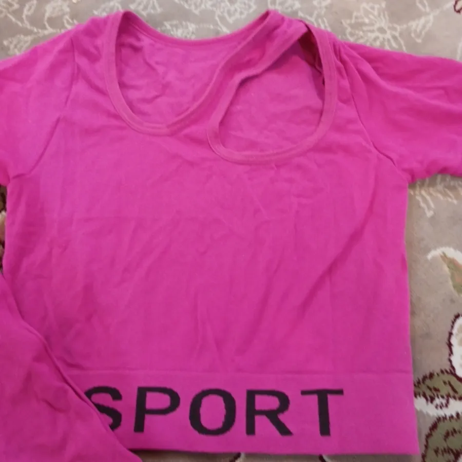 نیم تنه و شرتک