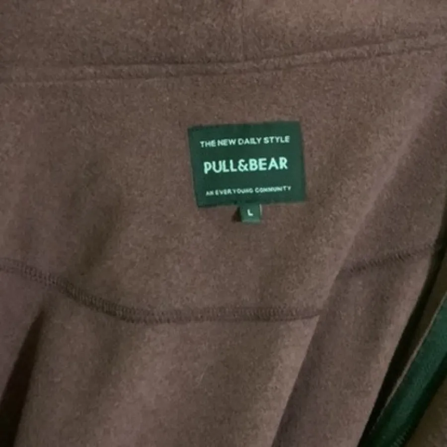 سویشرت pull and bear