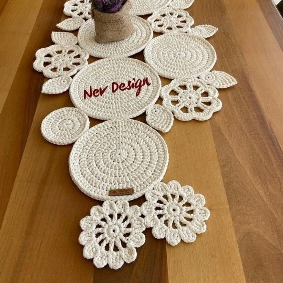 رومیزی و رانر دستباف