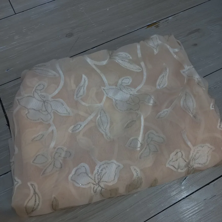 پارچه لباسی مجلسی