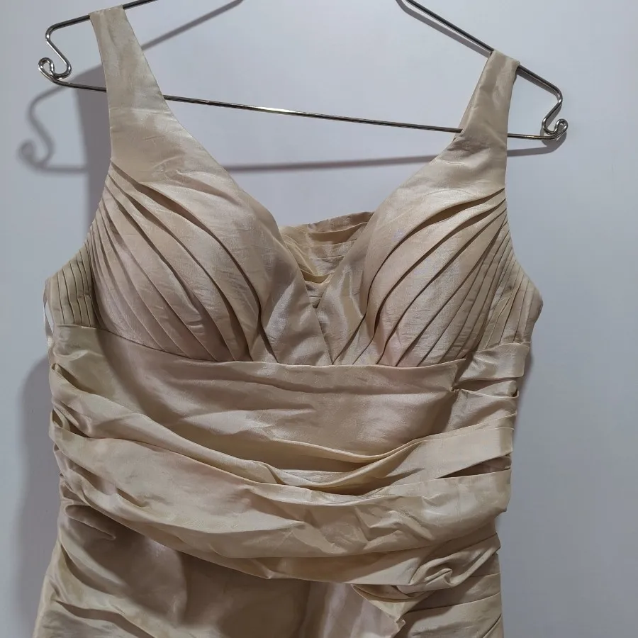 پیراهن مجلسی