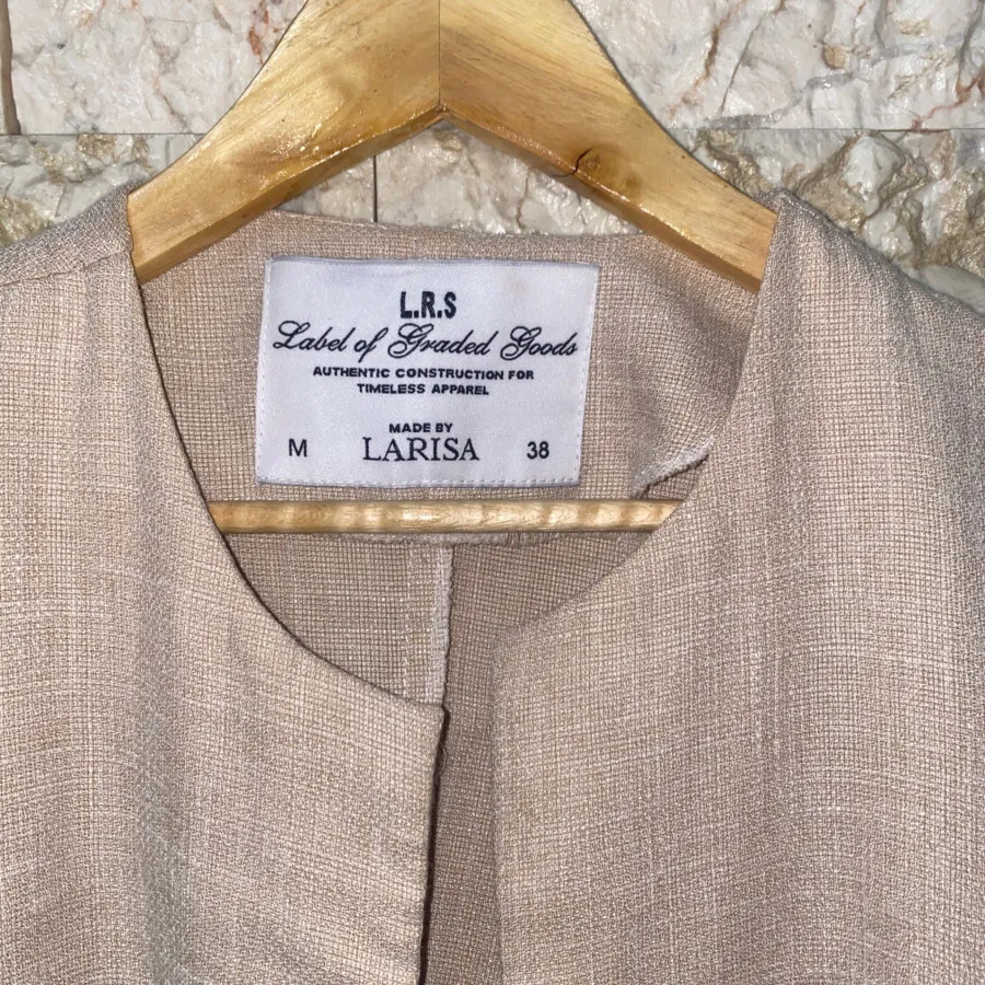 مانتوی زنانه طرح‌دار