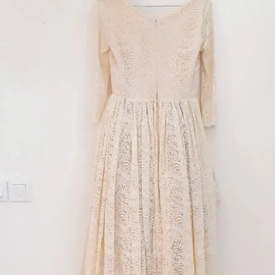 پیراهن گیپور و تور بلند