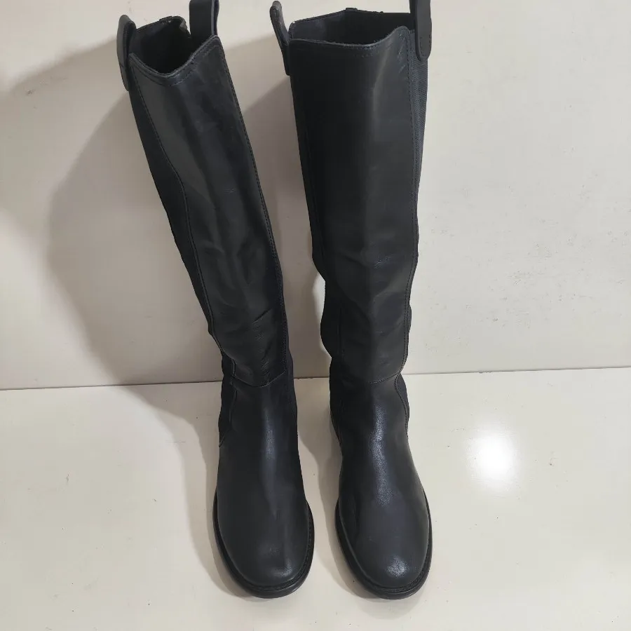 بوت وارداتی چرم