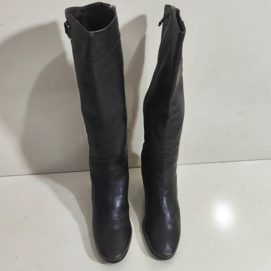 بوت وارداتی