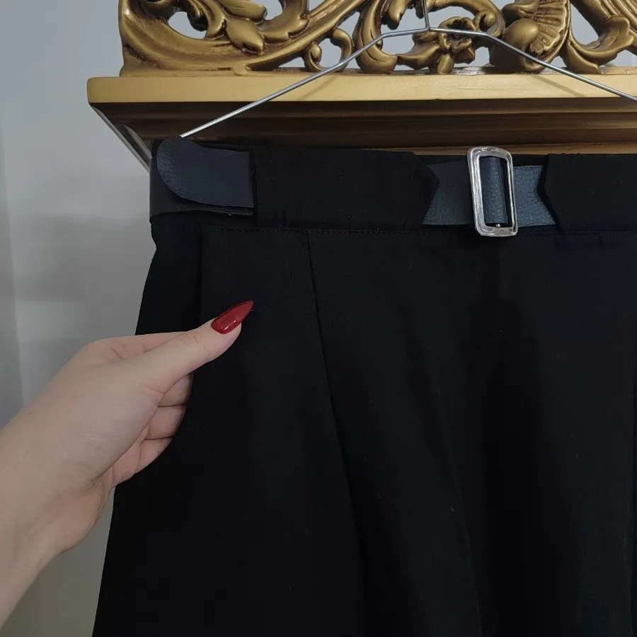 دامن کتان مشکی با کمربند