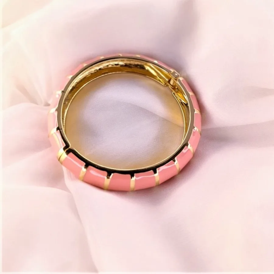 بنگل میناکاری