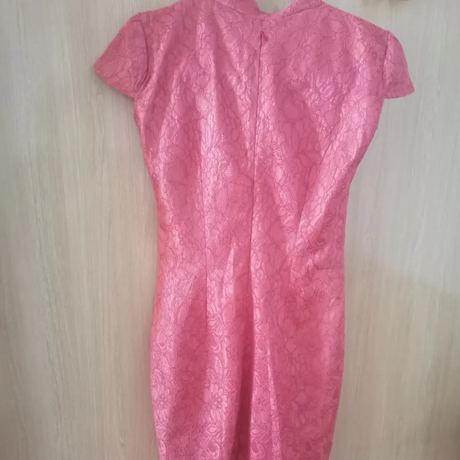 لباس مجلسی صورتی گیپور