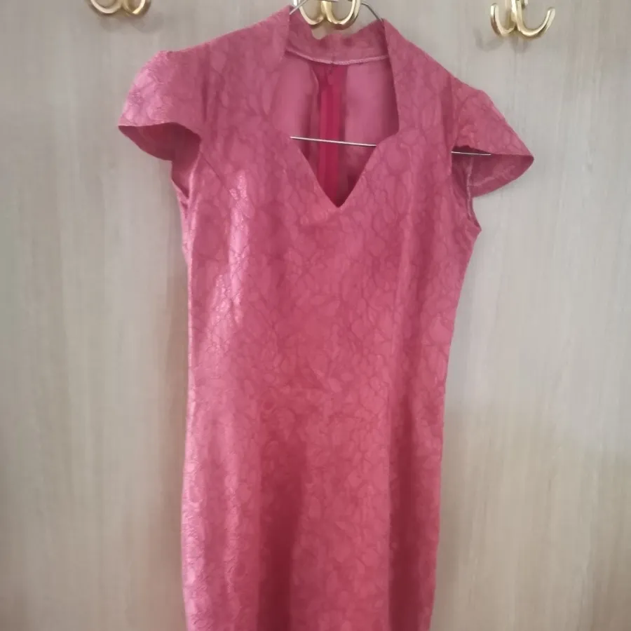 لباس مجلسی صورتی گیپور