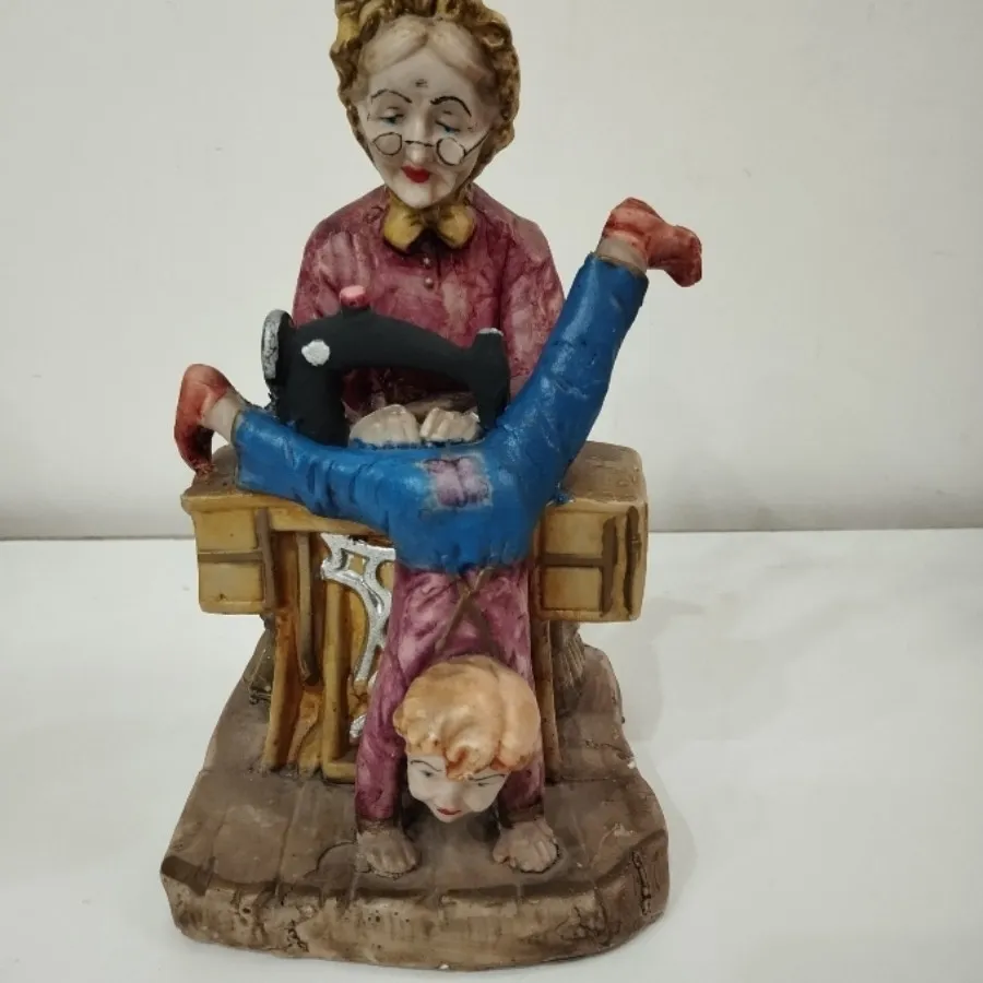 مجسمه قدیمی