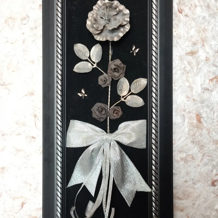 تابلو گل فلزی