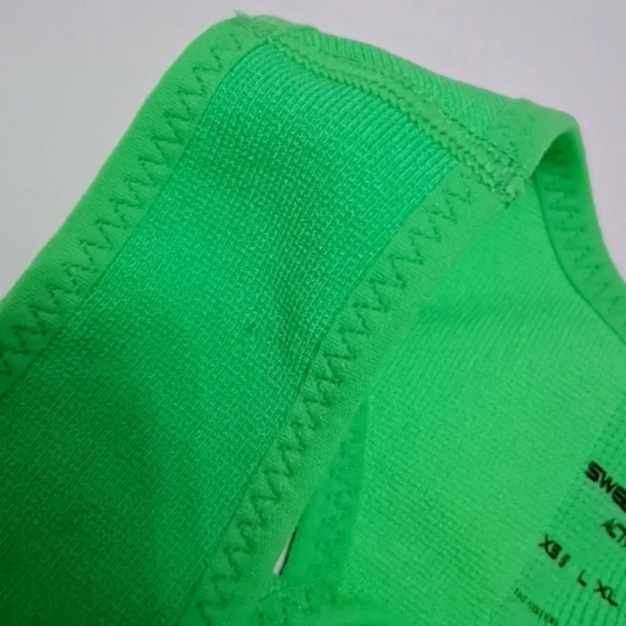 نیم تنه ورزشی خارجی