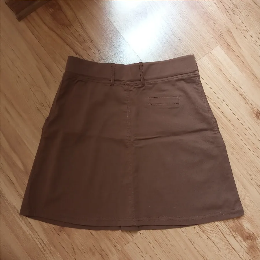 دامن کوتاه قهوه ای