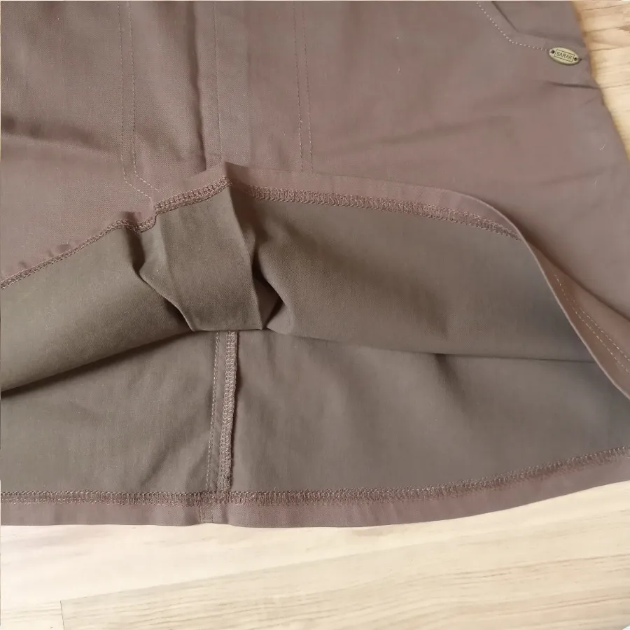 دامن کوتاه قهوه ای