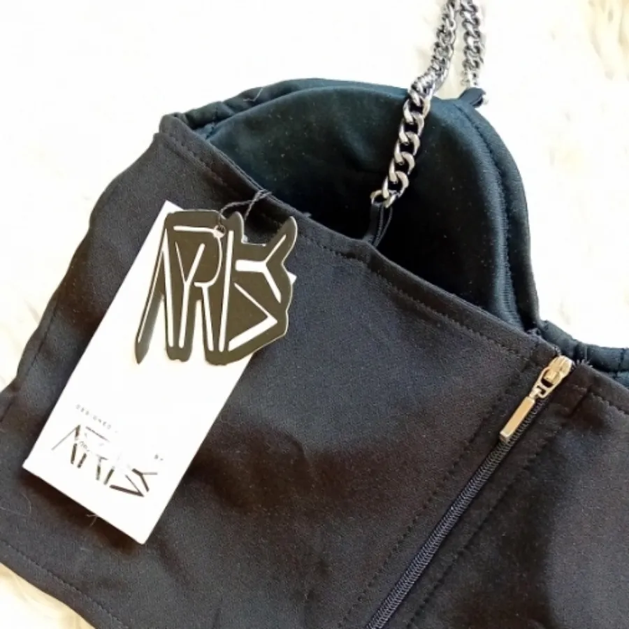 کراپ، نیم تنه مجلسی