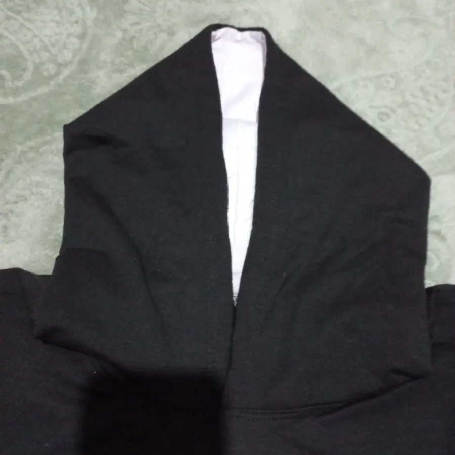 هودی مشکی