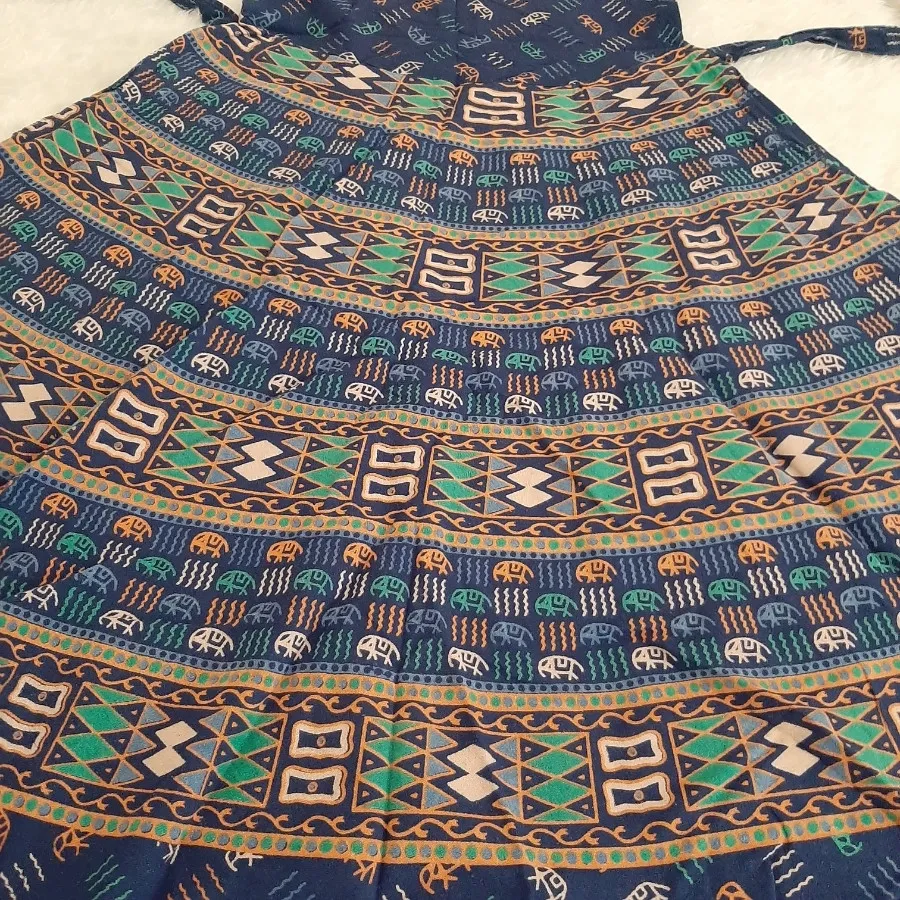 پیراهن دامن کلوش