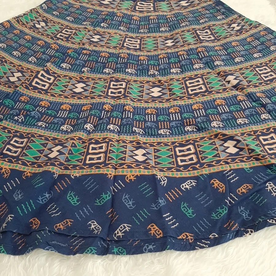 پیراهن دامن کلوش