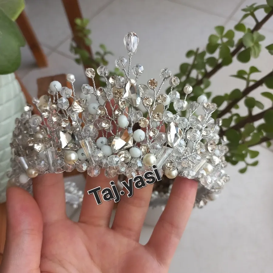 تاج تمام سنگ