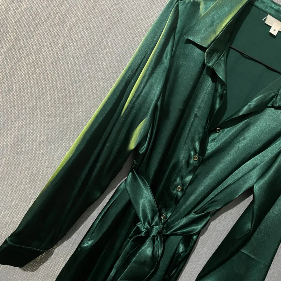 پیراهن ساتن