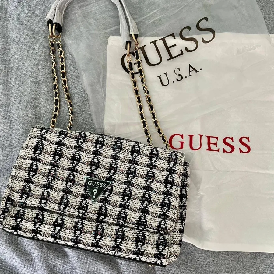 کیف سرمه ای GUESS