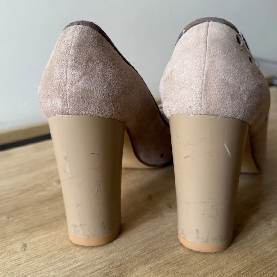 کفش مجلسی پاشنه بلند