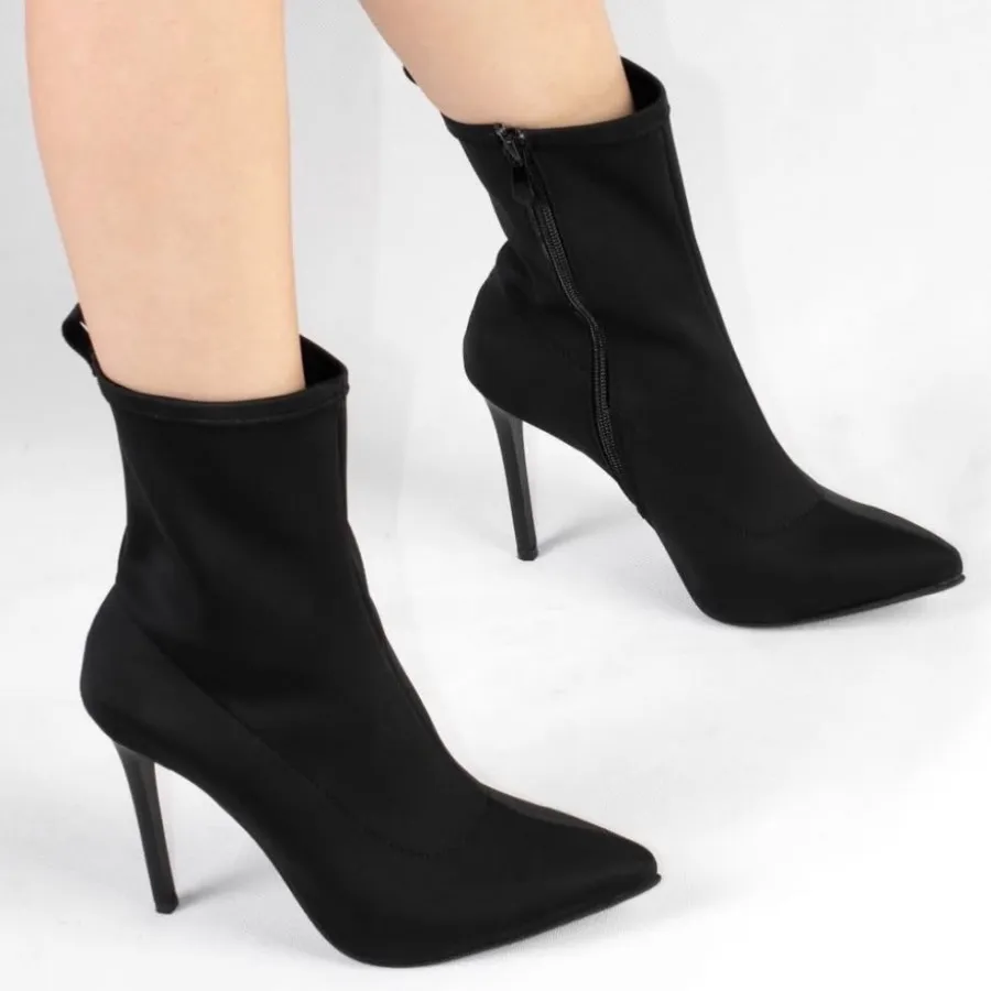 نیم بوت استرج جورابی