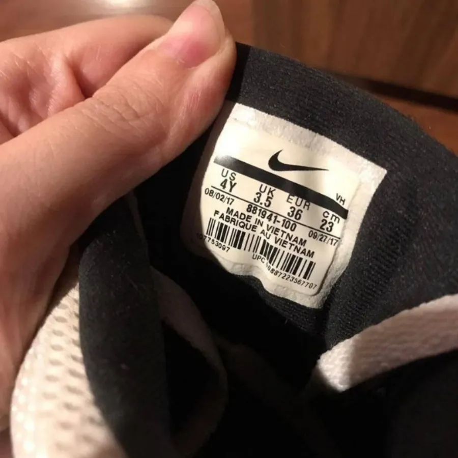 کتونی اورجینال نایکی NIKE