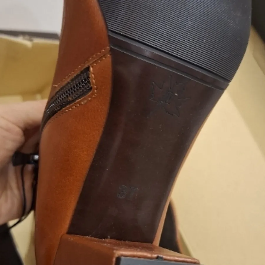 نیم بوت زنانه