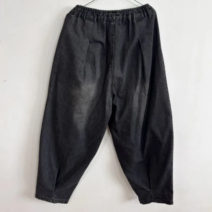 شلوارجین مشکی مام خمره‌ای